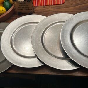 FOUR NEW SILVER/GRAY CHARGER PLATES !